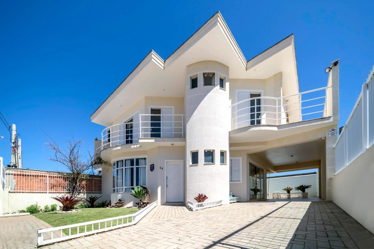 Casa De Praia Em Bombinhas Beach House ภายนอก รูปภาพ