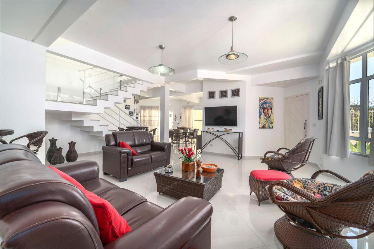 Casa De Praia Em Bombinhas Beach House ภายนอก รูปภาพ