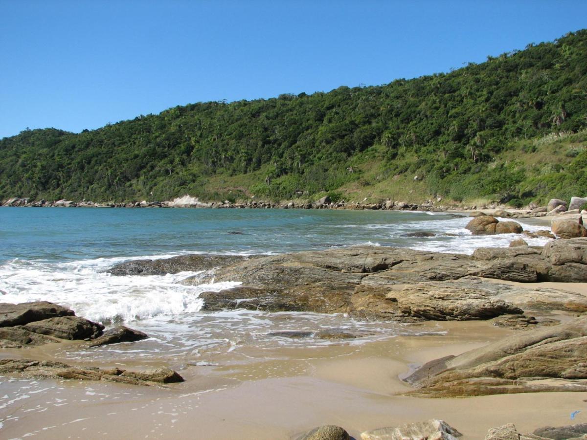 Casa De Praia Em Bombinhas Beach House ภายนอก รูปภาพ
