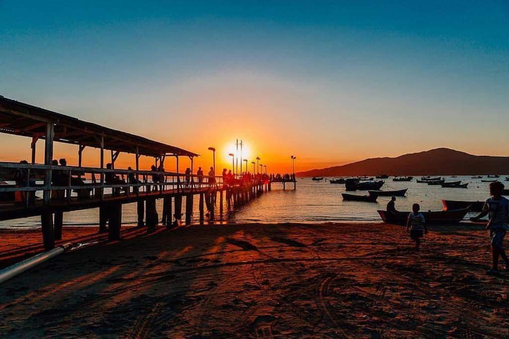 Casa De Praia Em Bombinhas Beach House ภายนอก รูปภาพ
